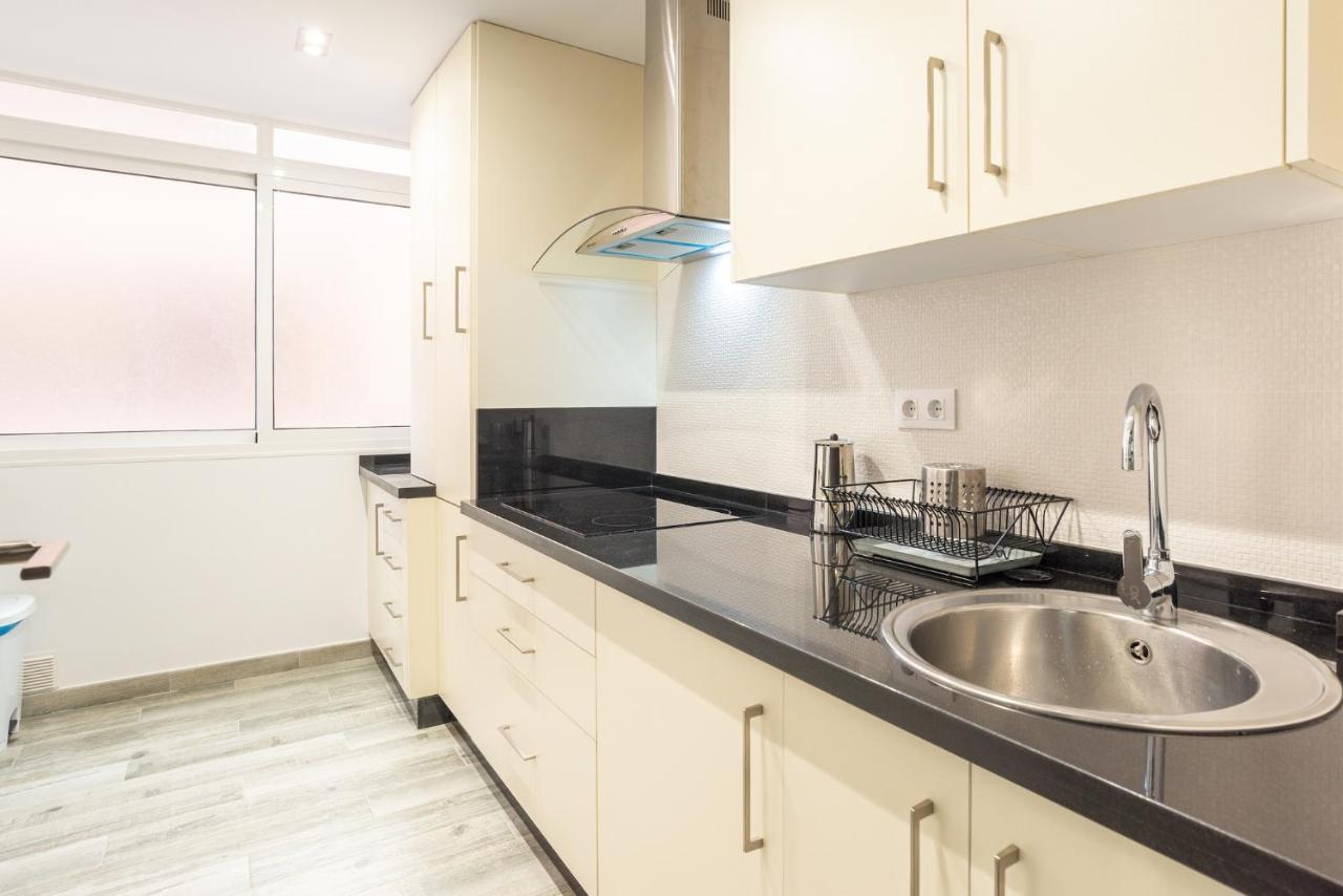 Faro, Bonito Apartamento En La Malagueta Málaga Eksteriør billede